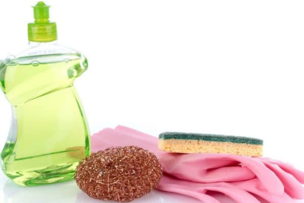 Faire son liquide vaisselle : méthode facile et économique