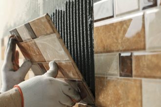 Les avantages du carrelage dans la rénovation de votre habitat